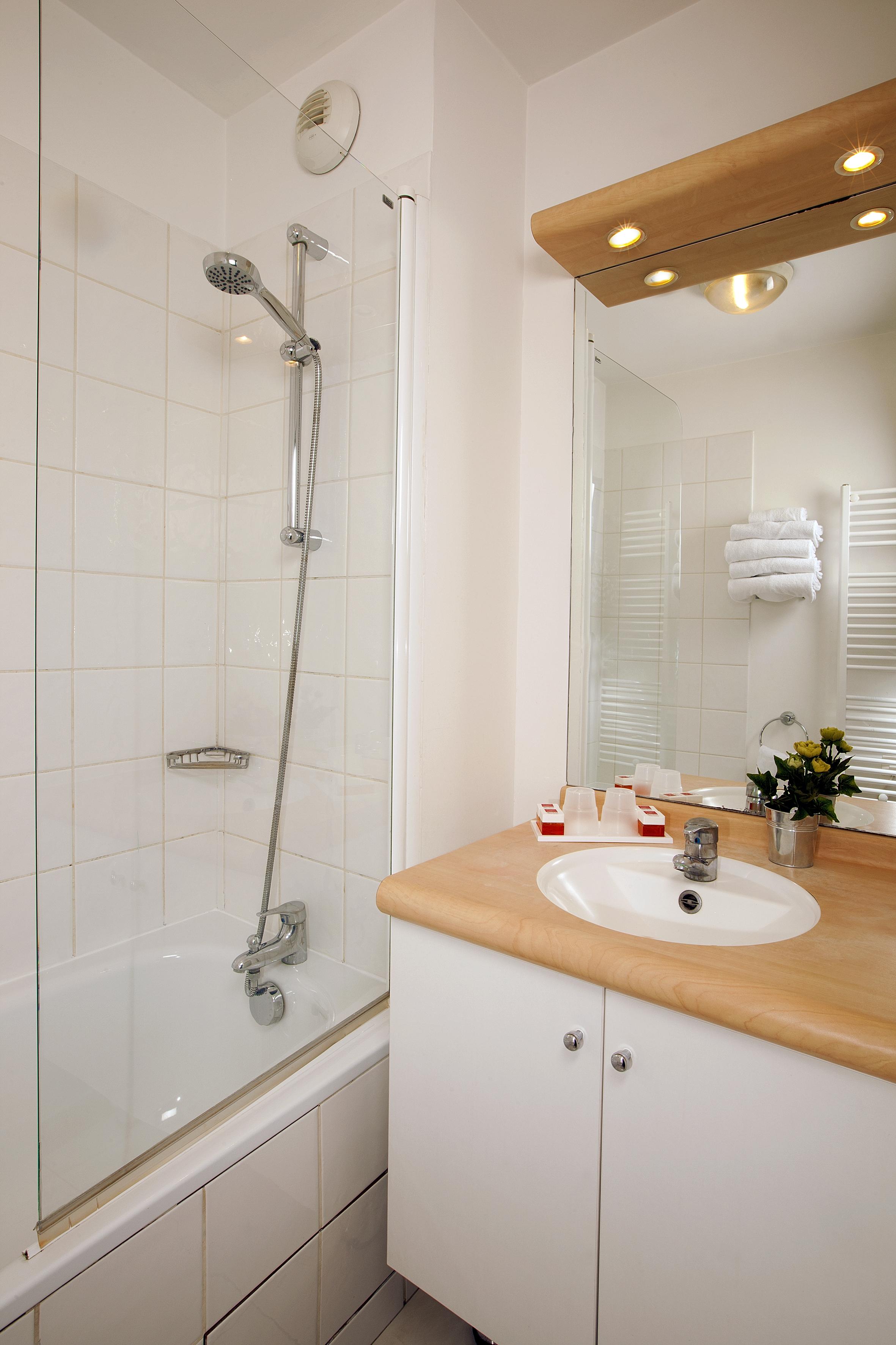 Sejours & Affaires Creteil Le Magistere Aparthotel Ngoại thất bức ảnh